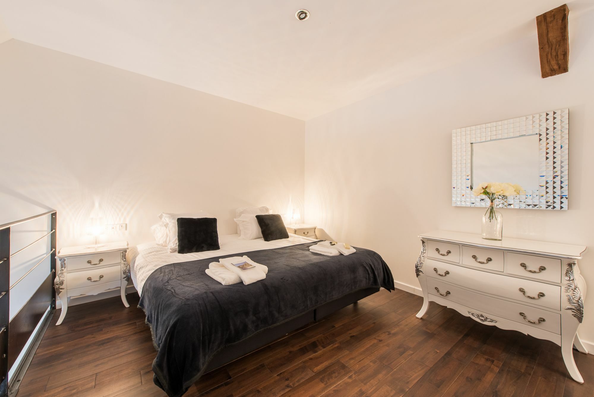 Appartamento Le Loft De La Rochepot Beaune  Esterno foto